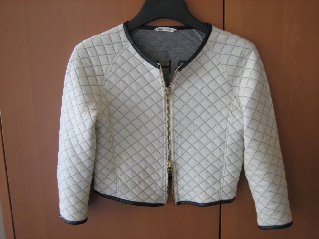 Enig creme gewatteerd bolero-jasje VANILIA 40 snazzeys, Kleding | Dames, Maat 38/40 (M), Verzenden, Vanilia, Beige