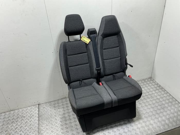 Bank rechts-voor van een Renault Master (Master 4 24-), 12 maanden garantie, Gebruikt, -, Renault