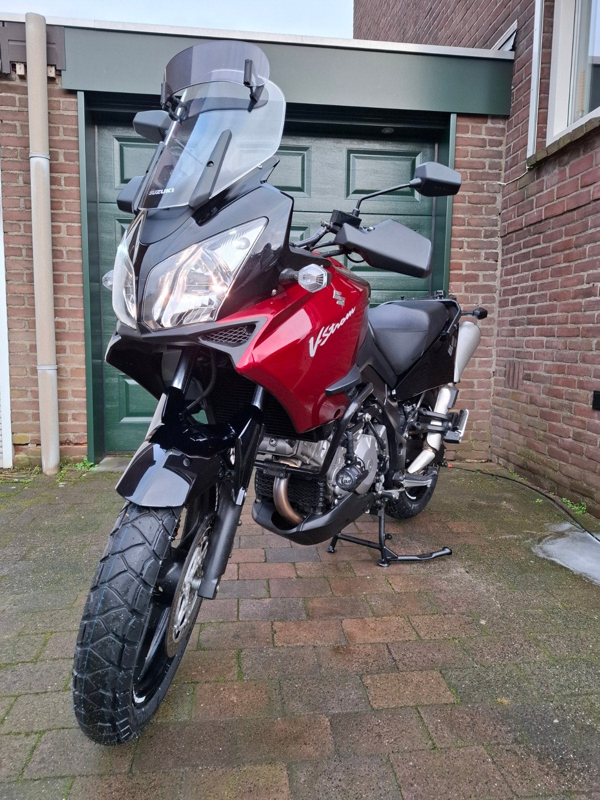Suzuki V-Strom 1000 / DL 1000, prachtige staat, met koffers, 2 cilinders, Particulier, 1000 cc, Toermotor