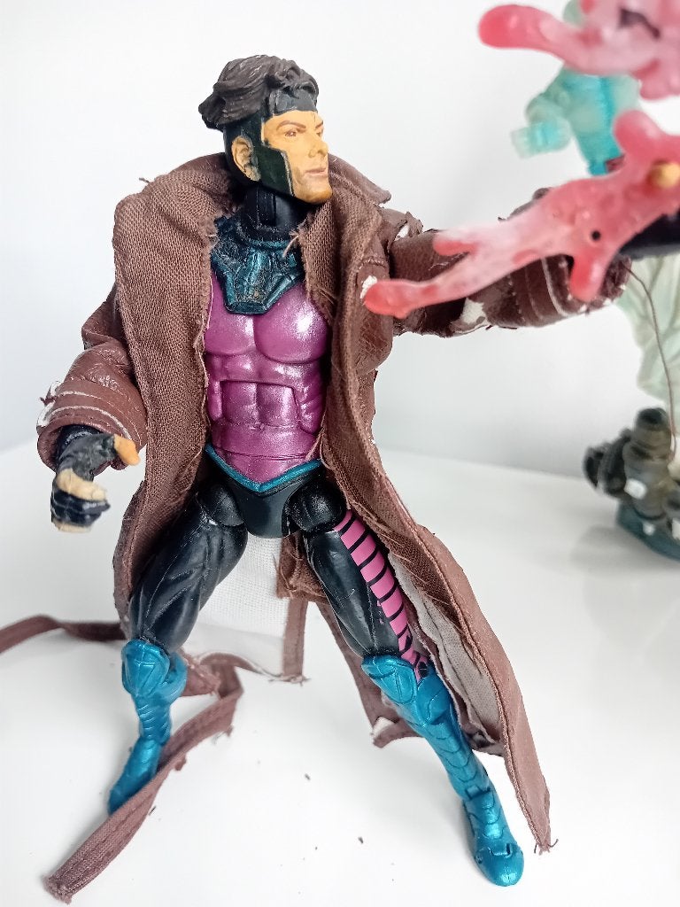 Vintage ToyBiz - Marvel Legends X-Men's Gambit uit 2003, Ophalen of Verzenden, Gebruikt