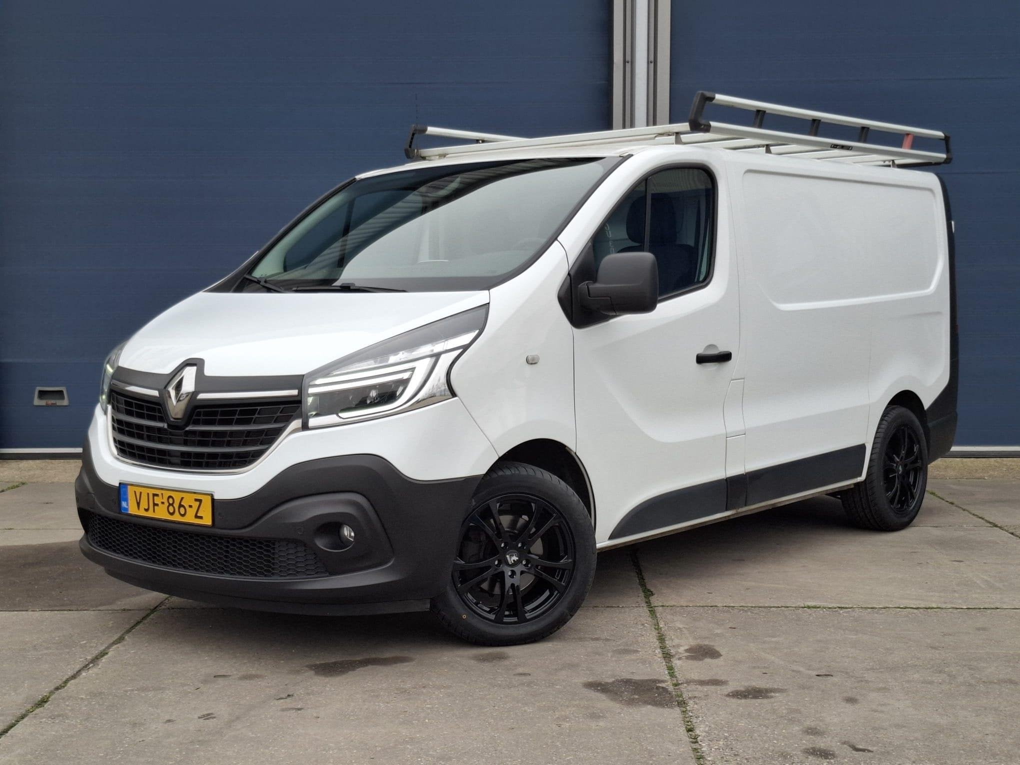 Renault Trafic 2.0 dCi 145 T27 L1H1 Comfort AUTOMAAT / IMPER, 145 pk, Stof, Gebruikt, Euro 6