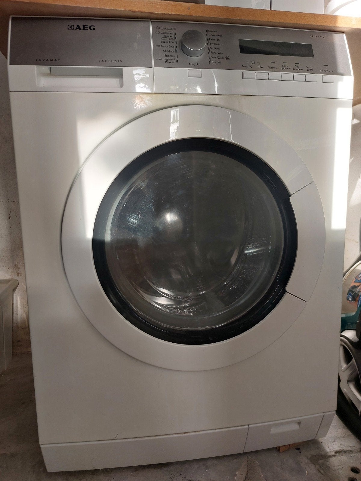 AEG Lavamat Exclusiv wasmachine WAARSCHIJNLIJK LAGERS KAPOT, Ophalen, Gebruikt, Wolwasprogramma, Voorlader