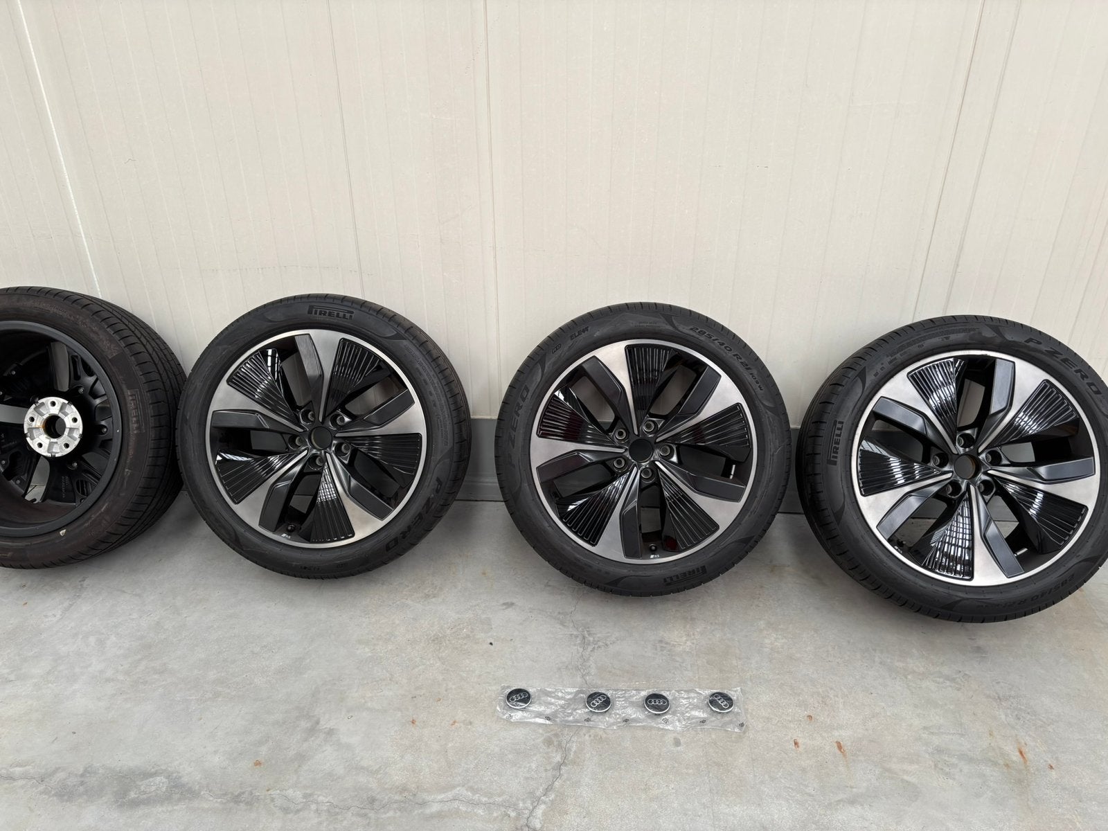 Originele Audi Q6 SQ6 21 inch velgen demo set, Ophalen, Gebruikt, Banden en Velgen, 21 inch