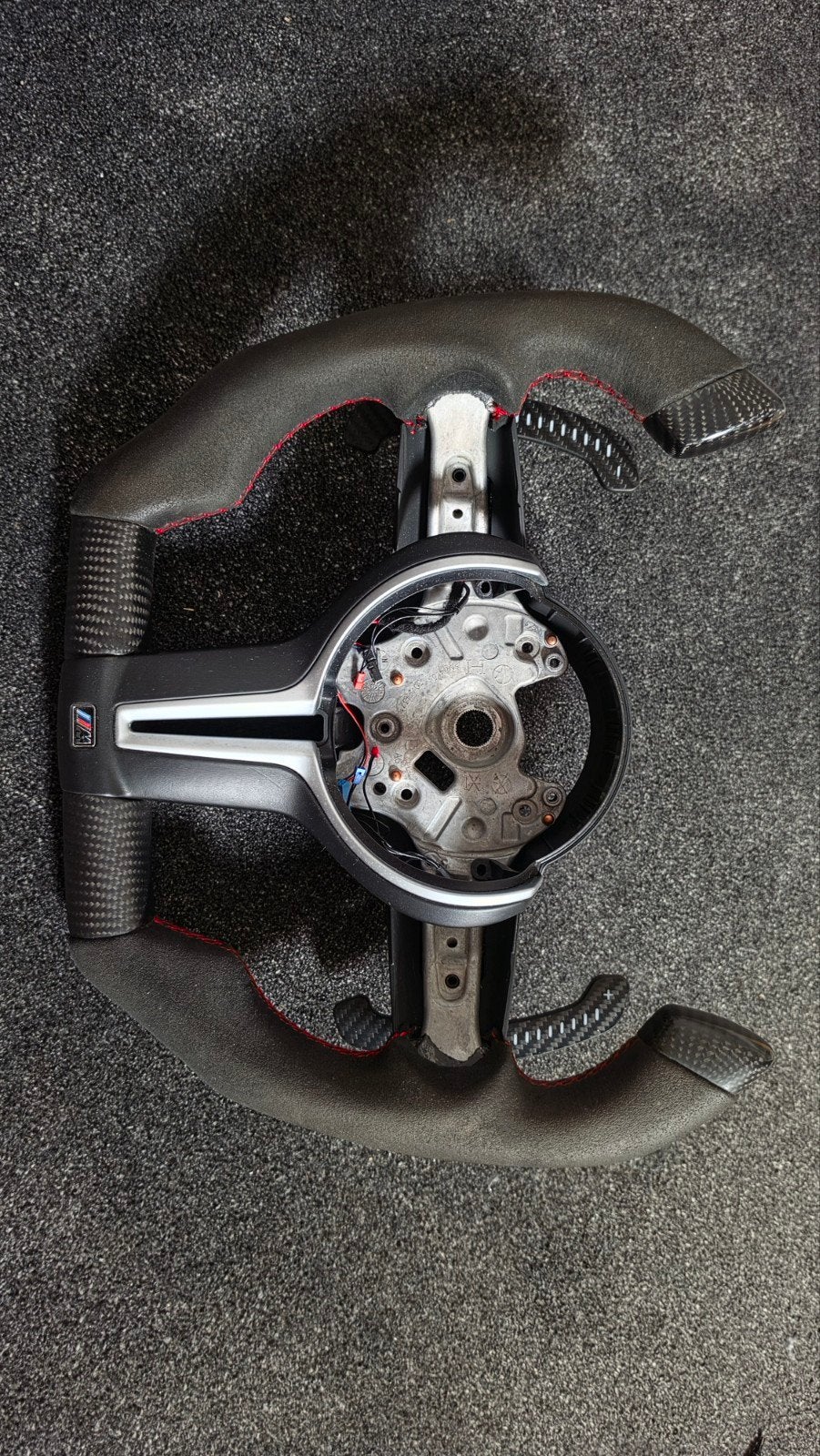 Uniek Racestuur BMW FX - Carbon en Alcantara, Auto-onderdelen, Besturing, Ophalen of Verzenden, Gebruikt, BMW