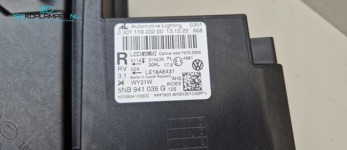 VW Volkswagen Tiguan 5NA Facelift Full Led Koplamp rechts, Gebruikt, -, Volkswagen, -