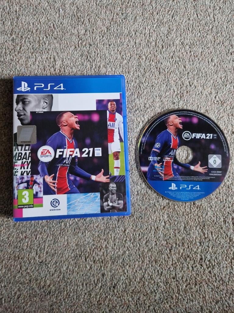FIFA 21 voor PlayStation 4, Spelcomputers en Games, Ophalen, Zo goed als nieuw, Sport, 3 spelers of meer
