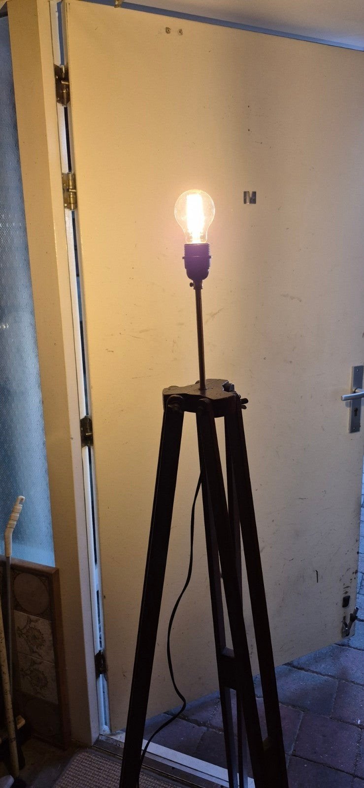 Vloerlamp hout., Huis en Inrichting, Lampen | Vloerlampen, Ophalen, Hout, 150 tot 200 cm