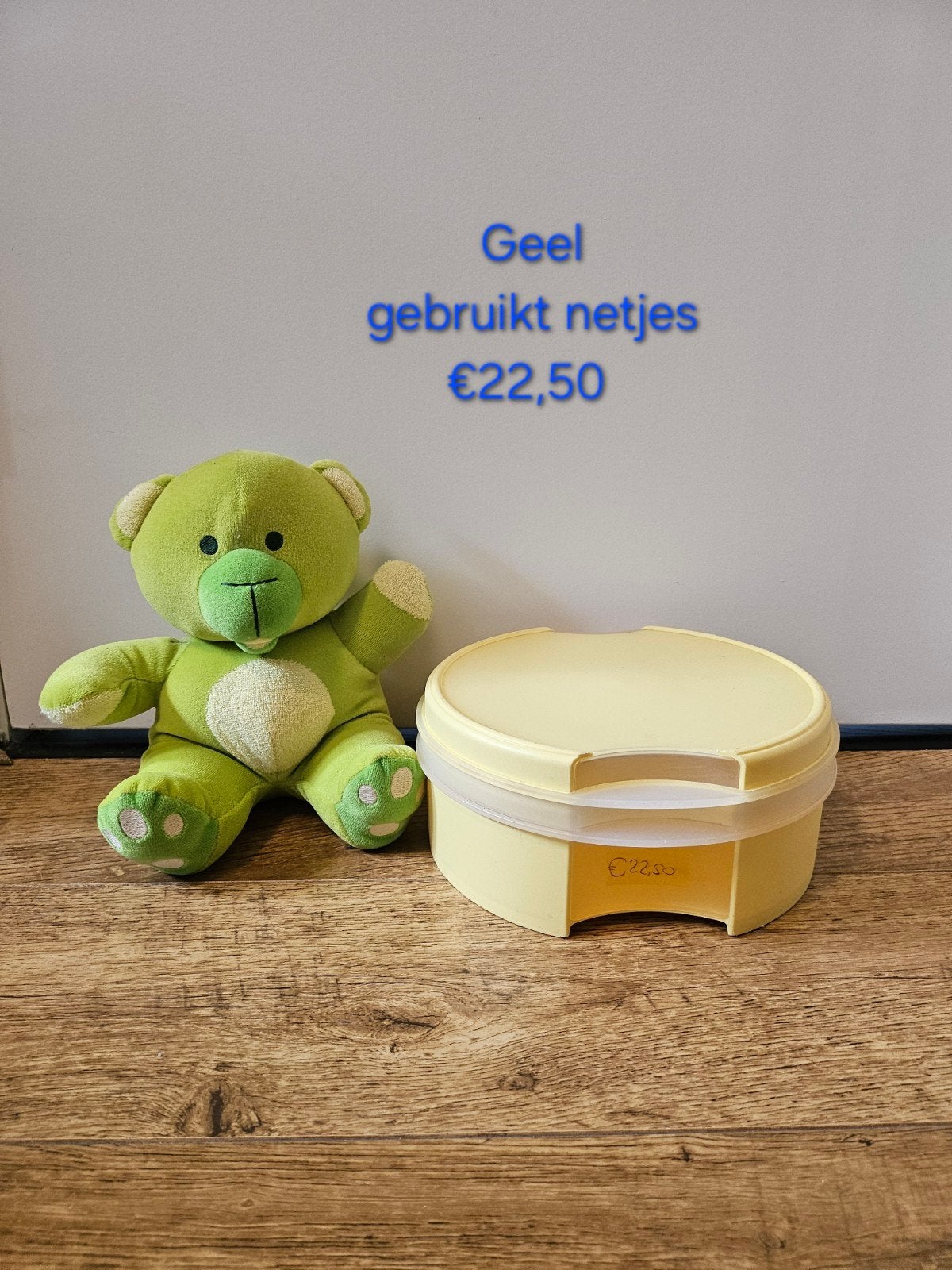 Tupperware gele vensterdoos koektrommel €22,50, Gebruikt, Geel, Overige typen, Ophalen of Verzenden