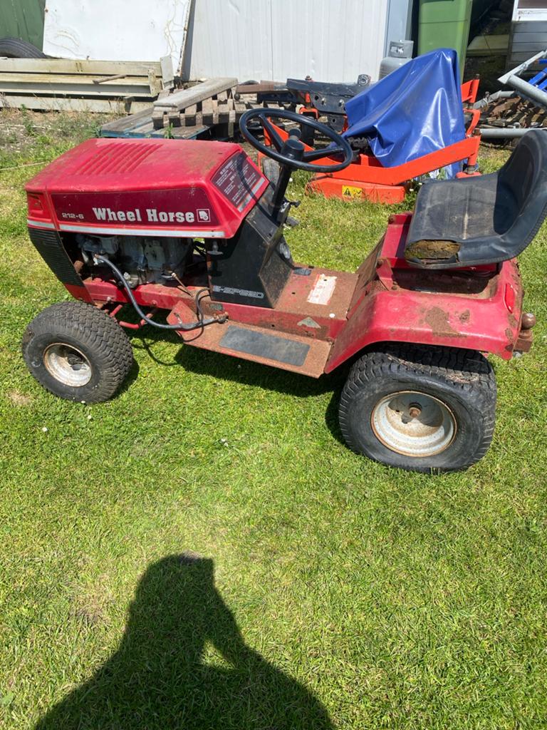 Wheel Horse 212-6 Zitmaaier - Opknapper, Tuin en Terras, Grasmaaiers, Gebruikt, Benzine-grasmaaier, 50 cm of meer, Cirkelmaaier