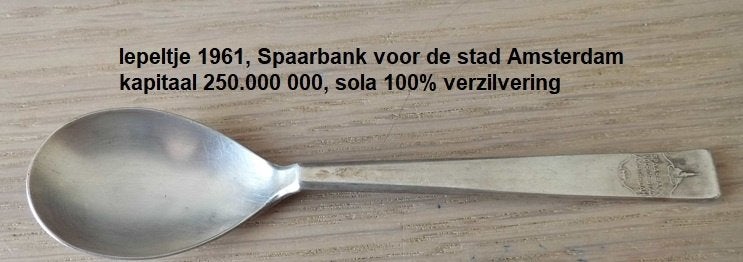 1961, verzilverde SOLA lepel spaarbank stad Amsterdam, Ophalen of Verzenden, Gebruikt, Gebruiksvoorwerp