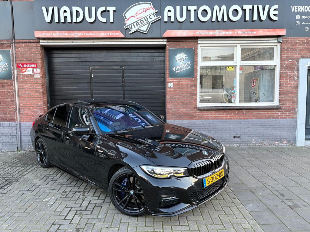 BMW 3-serie 330e M-performance H&K Schuifdak 340i Look, 1998 cc, Achterwielaandrijving, Gebruikt, Zwart