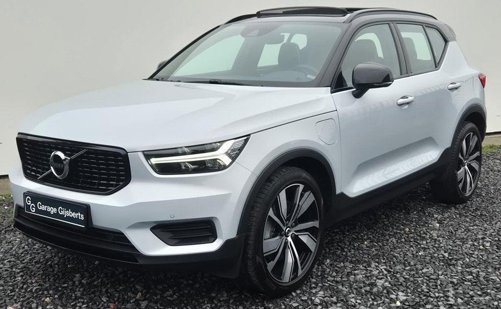 Volvo XC40 1.5 T4 Recharge R-Design Panorama Dak - 20" Wiele, Stof, Gebruikt, Euro 6, Hybride Elektrisch/Benzine