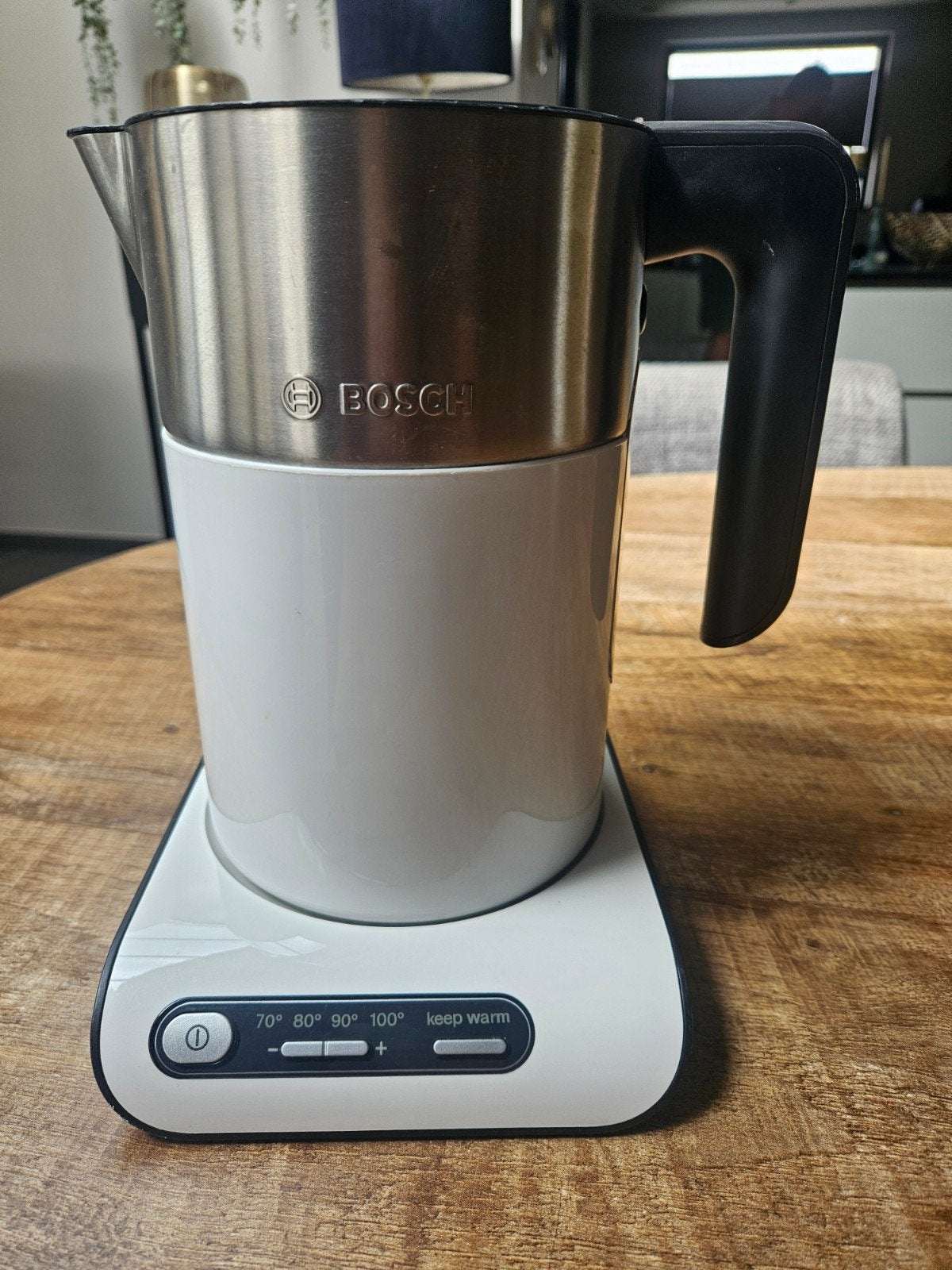 Bosch Waterkoker met temperatuurregeling en warmhoudfunctie, 1 tot 2 liter, Ophalen of Verzenden, Zo goed als nieuw, Rvs