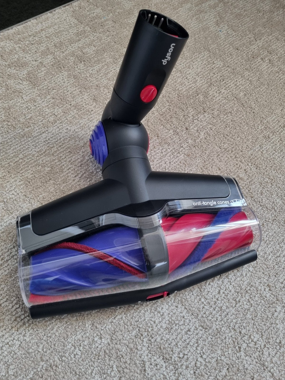 Dyson V16