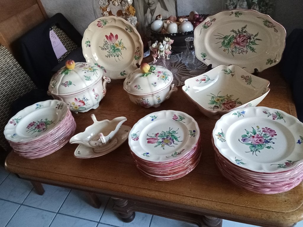 12 persoons eetservies LUNAVILLE uit Frankrijk, Ophalen