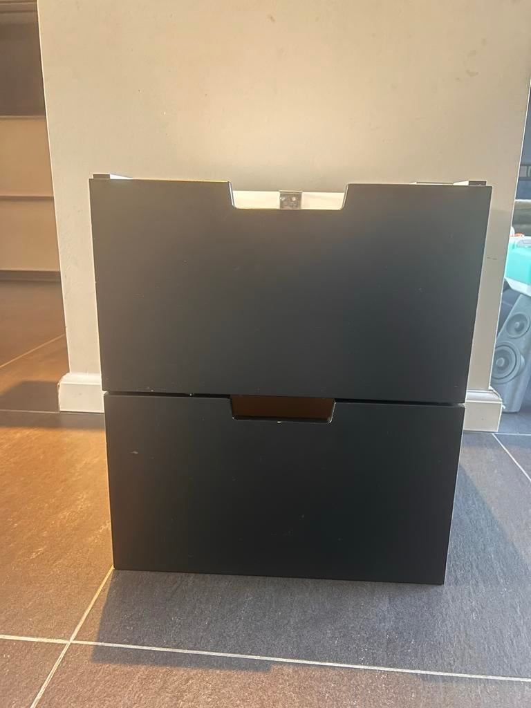Zwarte ladekast met twee lades Nordli Ikea zwart, Huis en Inrichting, Kasten | Ladekasten, Gebruikt, Minder dan 100 cm, Minder dan 50 cm