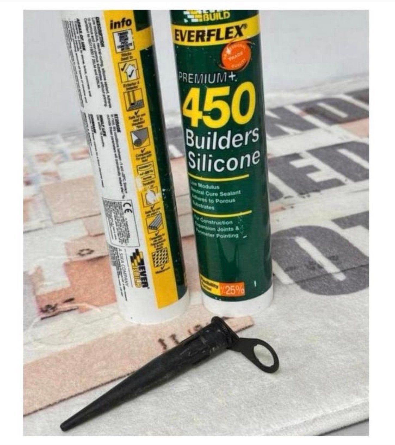 2X Everbuild 450CL Builders Silicone kit siliconkit zwart, Minder dan 4 cm, Overige materialen, Nieuw, Ophalen of Verzenden
