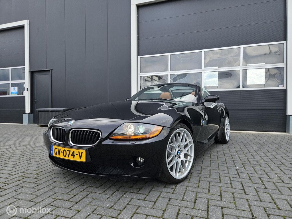 BMW Z4 2.2i Roadster M54 6 Cilinder 19 CSL Xenon Bruin Leer, 2171 cc, Achterwielaandrijving, Gebruikt, 1225 kg