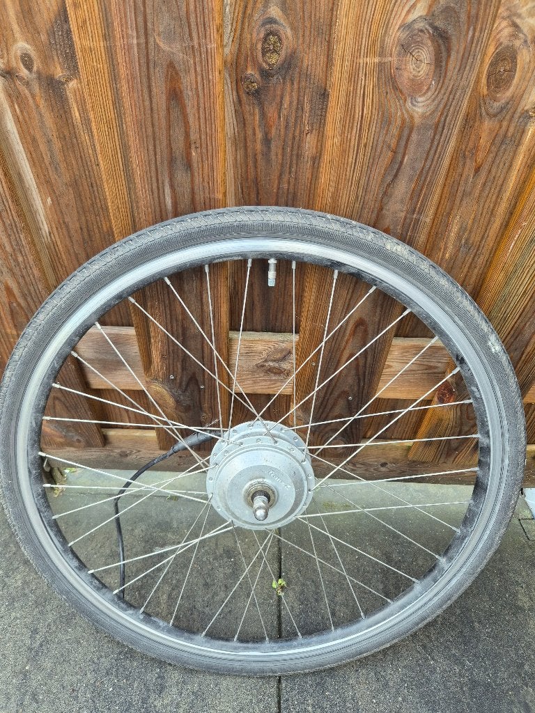 Voorwiel met motor 28 inch 24 Volt elektrische fiets, Ophalen of Verzenden, Elektrische fiets, Wiel, Aluminium
