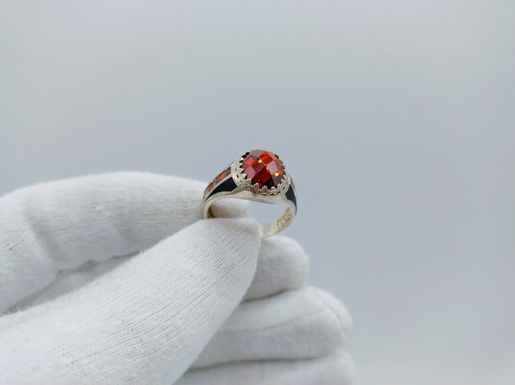 Zilveren ruby ring, 19.5 mm,, Info@zilverwebsite.nl, Verzenden, 19 tot 20, Zo goed als nieuw