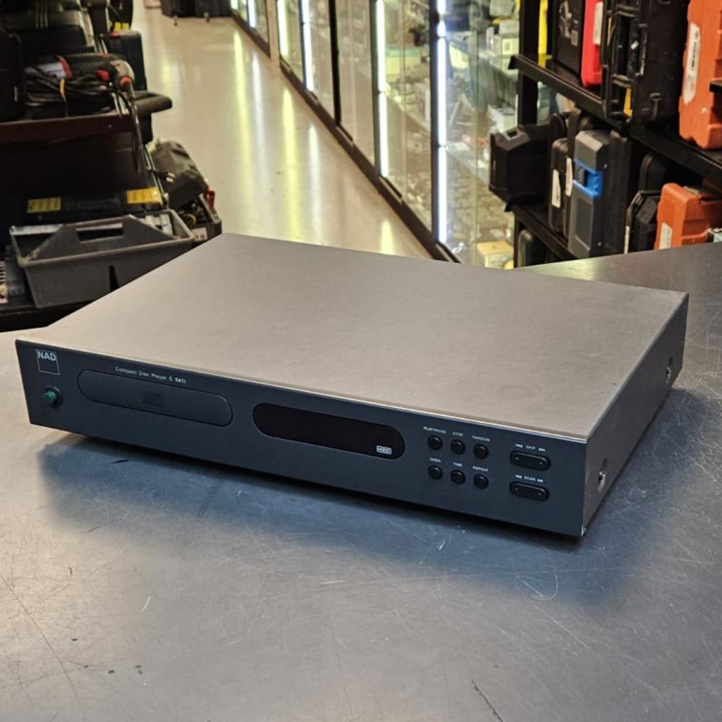 NAD C 541i Hoogwaardige Audiofiele CD Speler, NAD, Gebruikt, Info@nadelectronics.com, NAD Electronics
633 Granite Court
Pickering, Ontario L1W 3K1
Canada