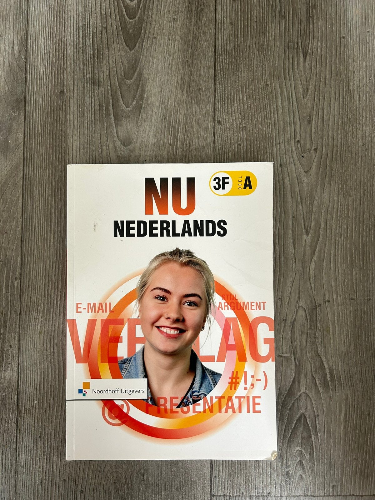 Nu nederlands 3F boek A en B, Ophalen of Verzenden, Zo goed als nieuw, Overige niveaus, Nederlands