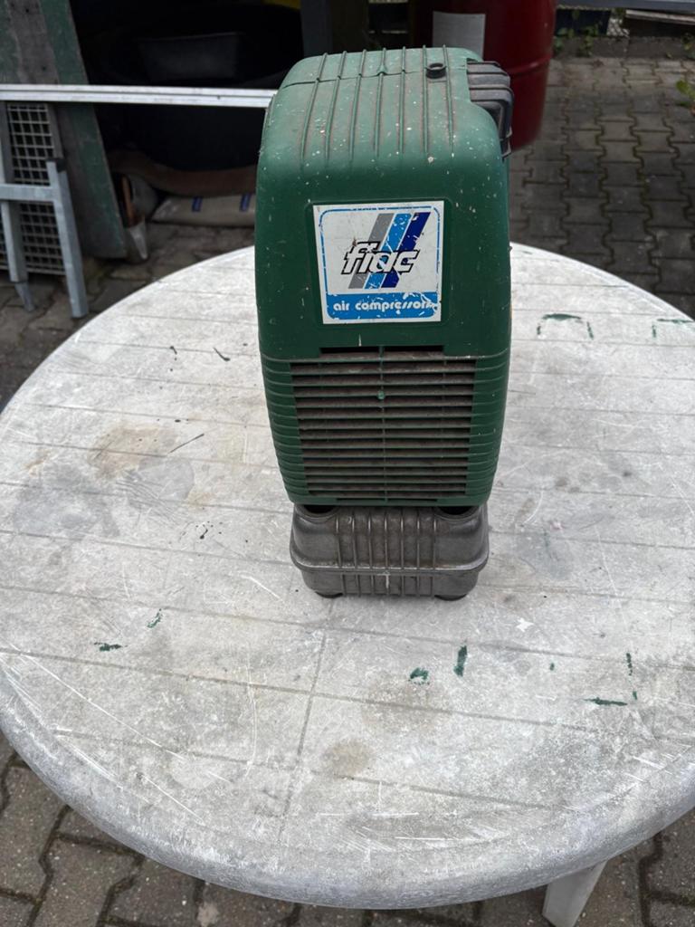 Fiac olievrije compressor, Doe-het-zelf en Verbouw, Compressors, Minder dan 25 liter, Ophalen of Verzenden, Gebruikt