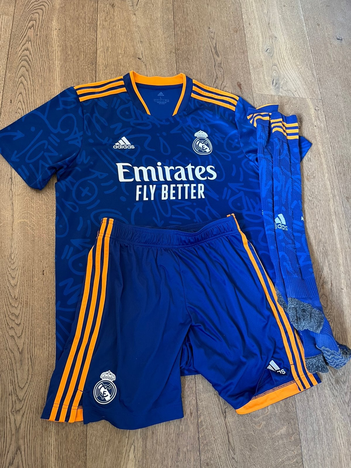 Origineel Real Madrid tenue 2021/22, Maat L, Ophalen of Verzenden, Zo goed als nieuw, Shirt