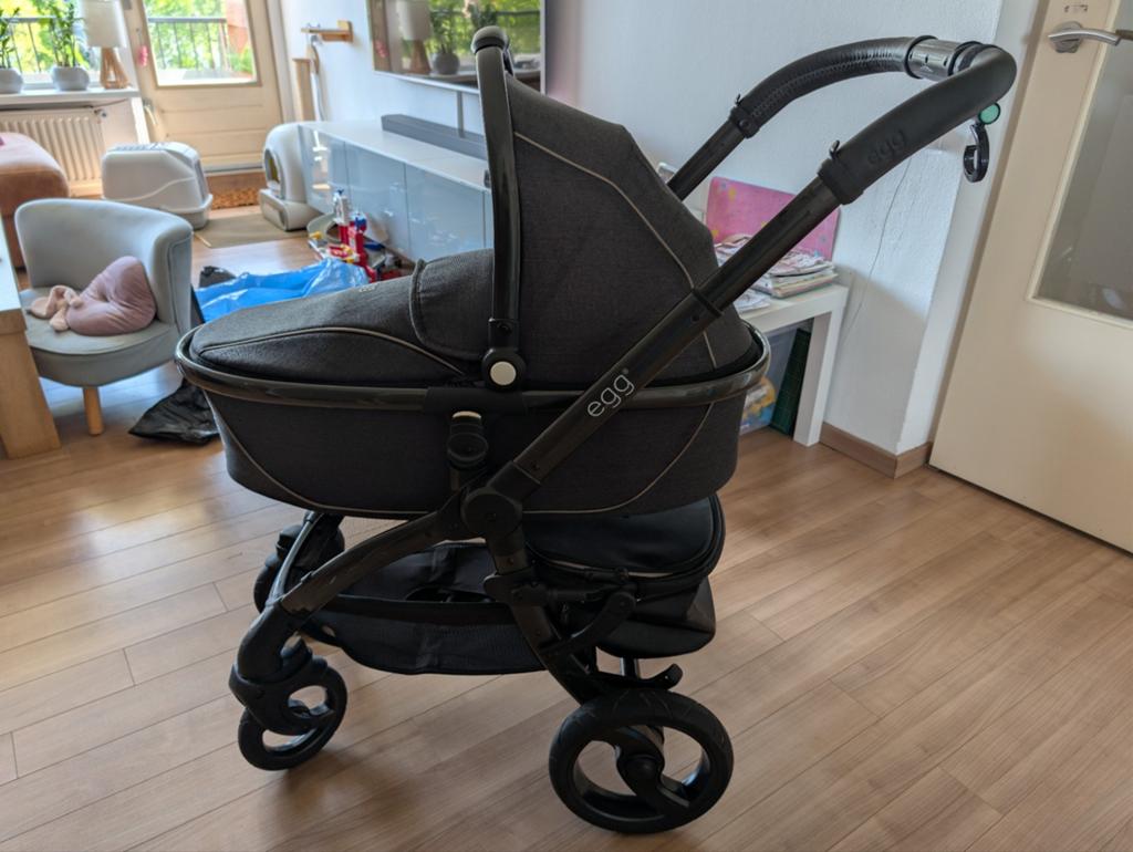 Egg kinderwagen met reiswieg en zitje, Gebruikt, Verstelbare duwstang, Ophalen, Kinderwagen