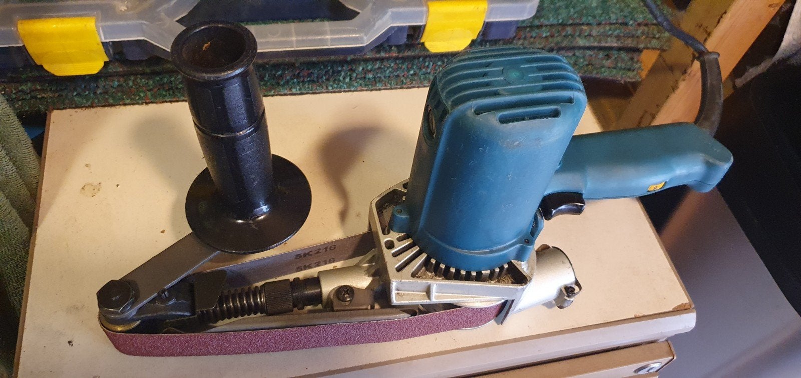 mooie makita elec.vijl 9031, Ophalen of Verzenden, 1200 watt of meer, Bandschuurmachine