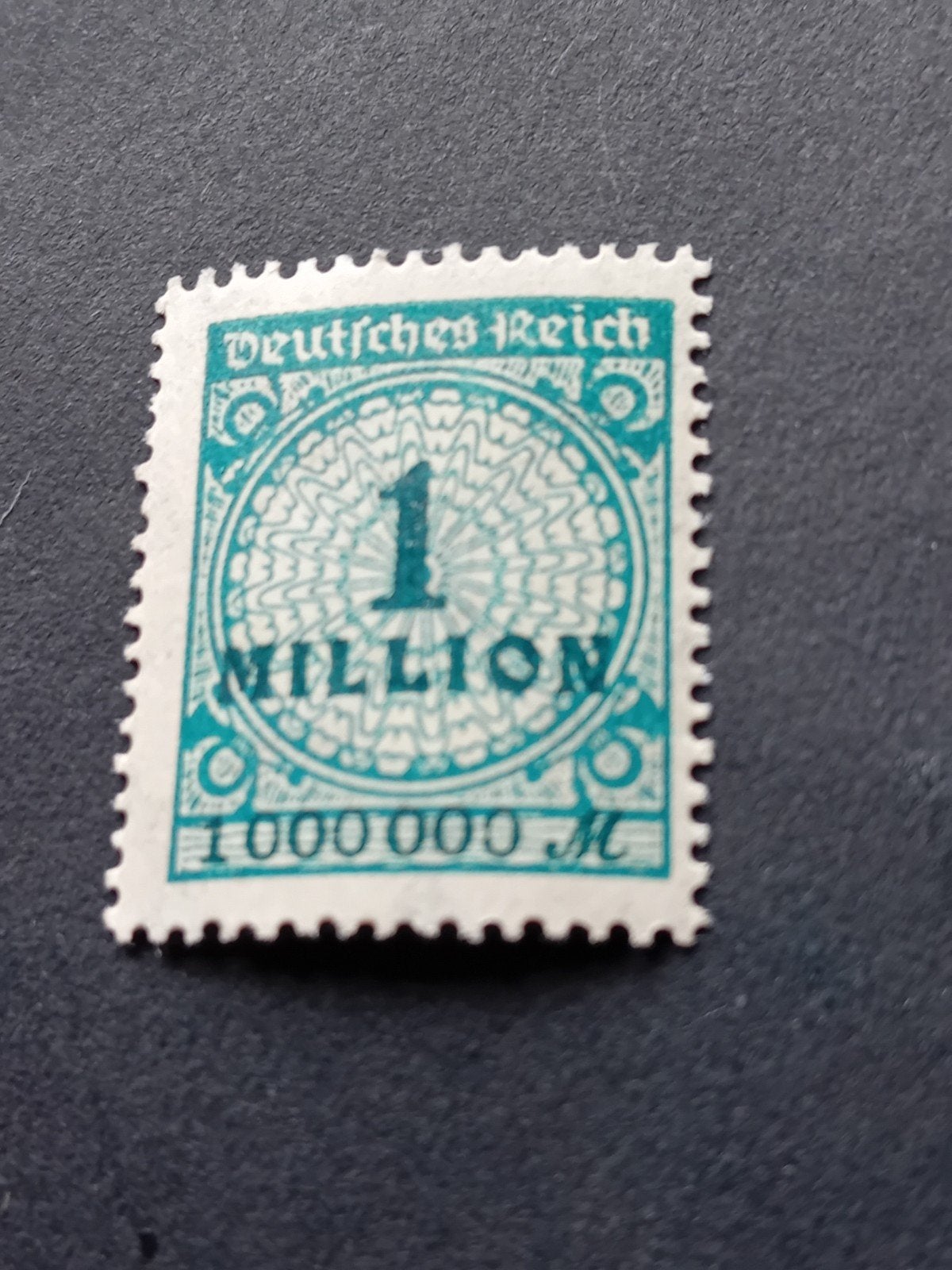Duits Rijk 1 Miljoen Mark postzegel, Ophalen of Verzenden, Duitse Keizerrijk