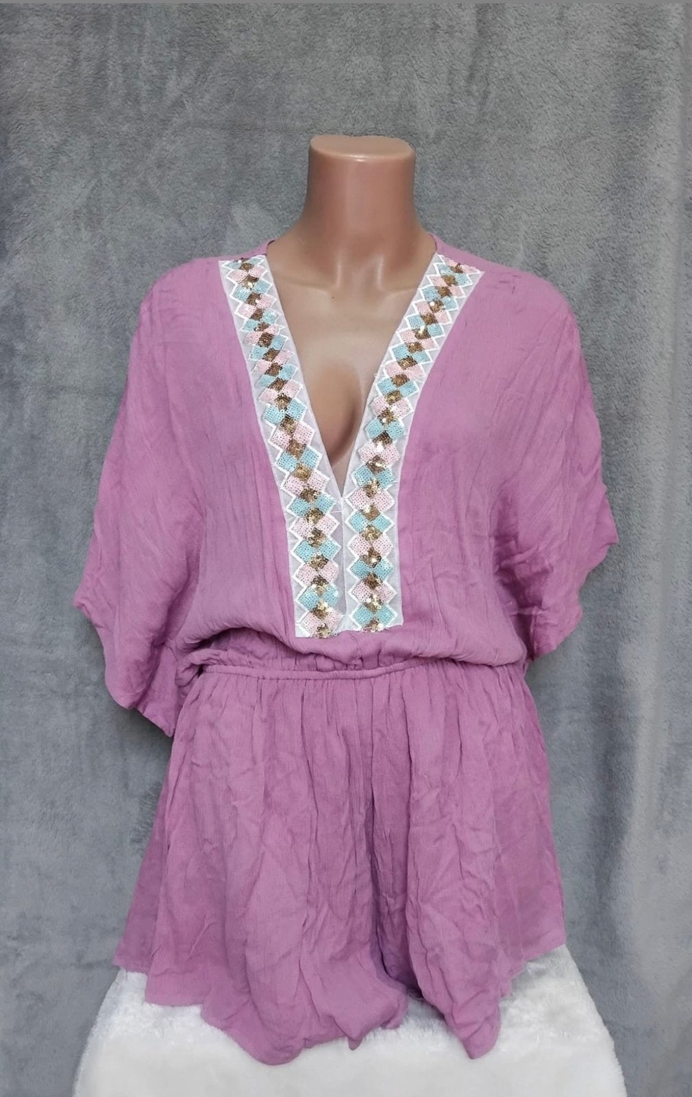 Nieuwe! Prachtige merk ivivi jumpsuit violet mt M, Kleding | Dames, Ophalen of Verzenden, Nieuw