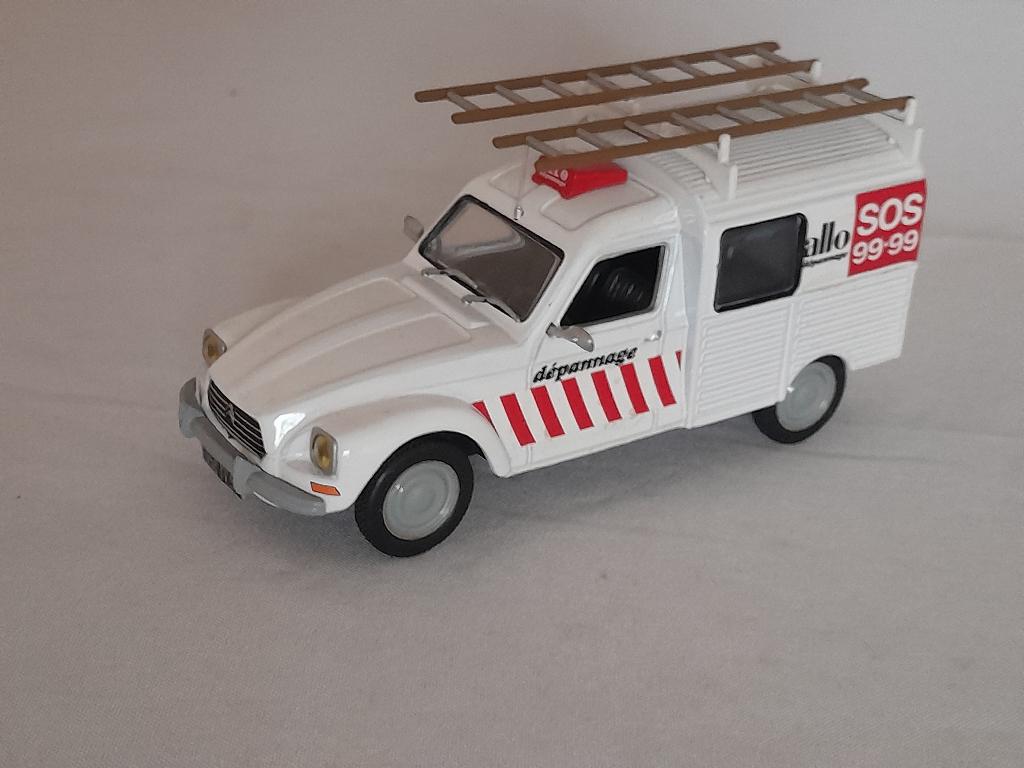 Citroën Acadiane SOS depannage 1:43 van IXO, Hobby en Vrije tijd, Modelauto's | 1:43, Ophalen of Verzenden, Zo goed als nieuw