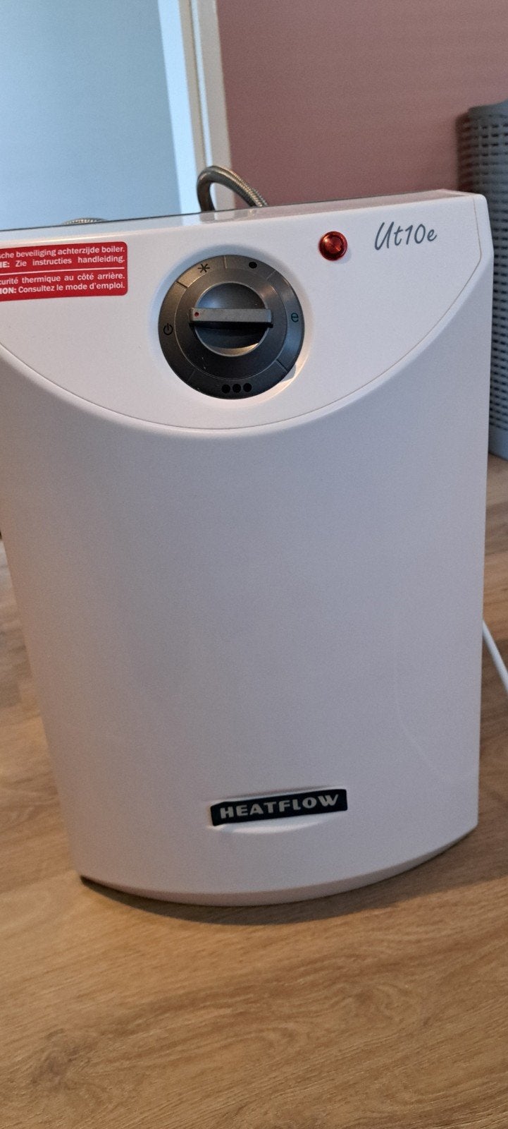Heatflow keukenboiler 10 liter., Doe-het-zelf en Verbouw, Geisers en Boilers, Ophalen, Boiler, Zo goed als nieuw, Minder dan 20 liter