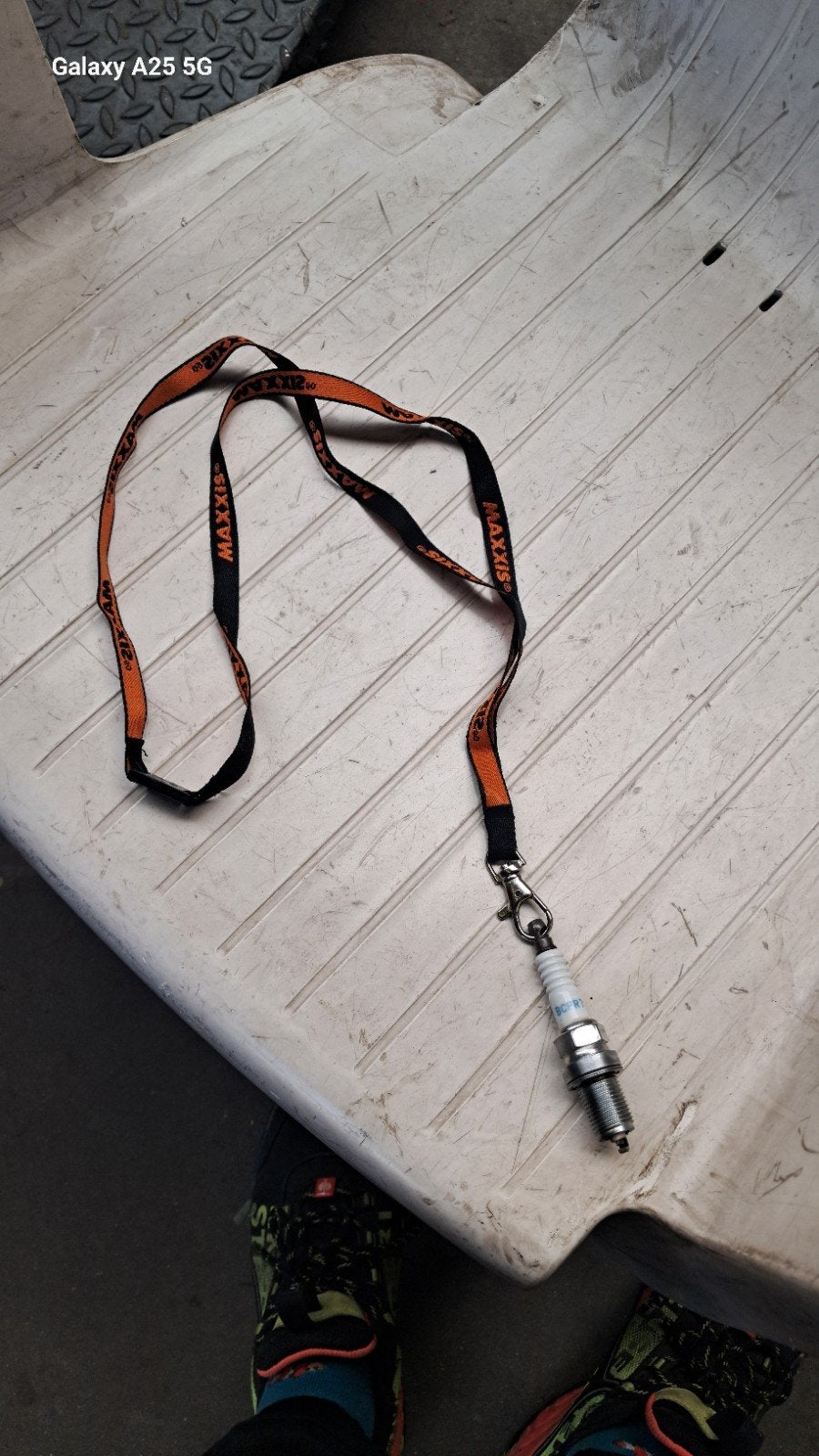 Handgemaakte Bougie Keychain / Lanyard klassieke saab versie, Ophalen of Verzenden, Gebruikt, Saab