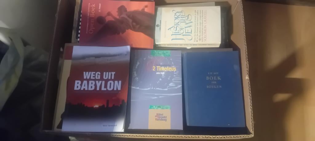 2 dozen met religieuze boeken teab, Diverse, Jodendom, Ophalen, Gelezen