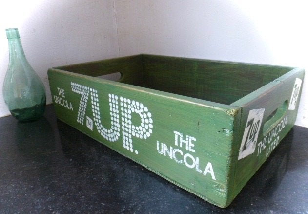 Mooie groene 7up kist/krat/vintage/reclame/etalage/mancave, Minder dan 50 cm, 50 tot 100 cm, Grenenhout, Ophalen of Verzenden