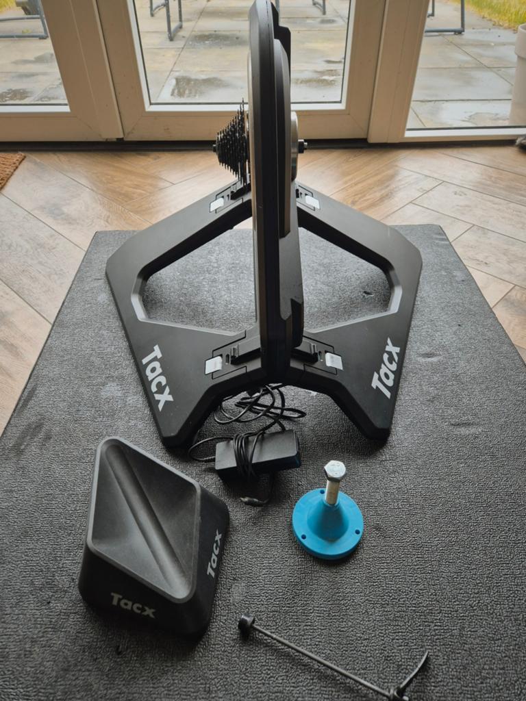 Tacx Neo Smart fietstrainer, Ophalen of Verzenden, Gebruikt, Overige merken