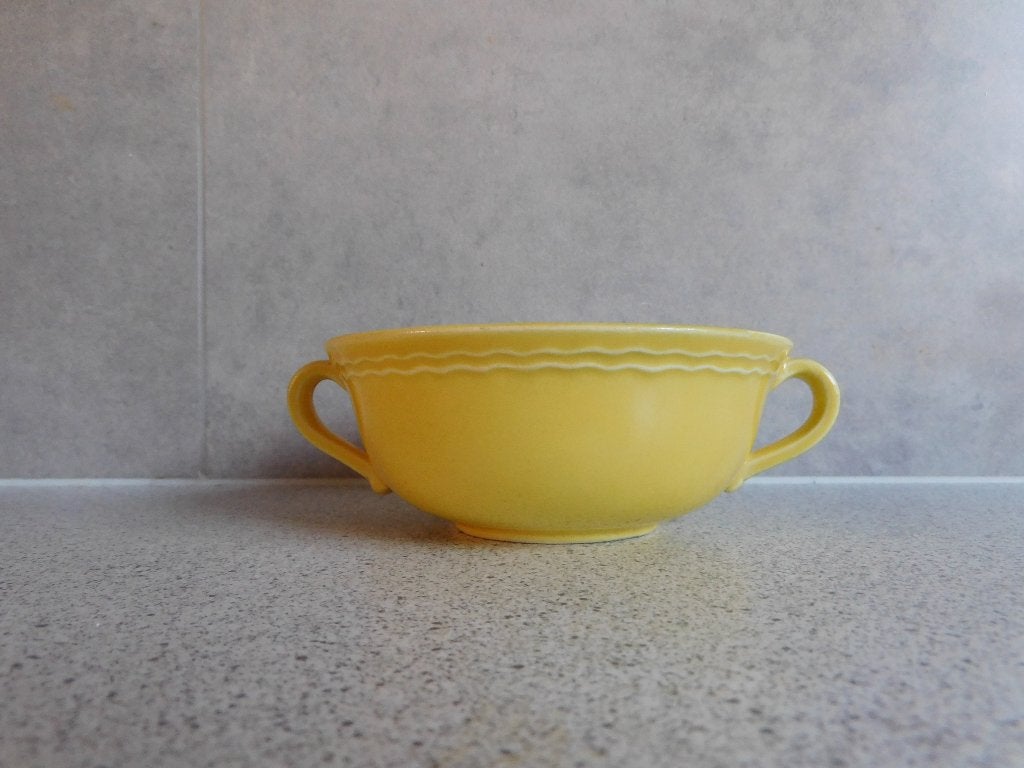 Soepkop 12 cm. Geel Villeroy & Boch, Villeroy & Boch, Ophalen of Verzenden, Zo goed als nieuw, Overige stijlen