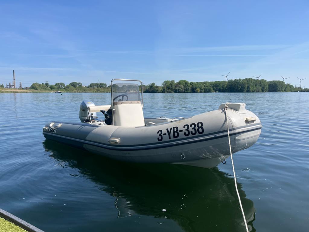 Rib 4,70 honda 50 pk als nieuw, Watersport en Boten, Rubberboten, Inclusief motor, 5 m, Zo goed als nieuw, 2 m