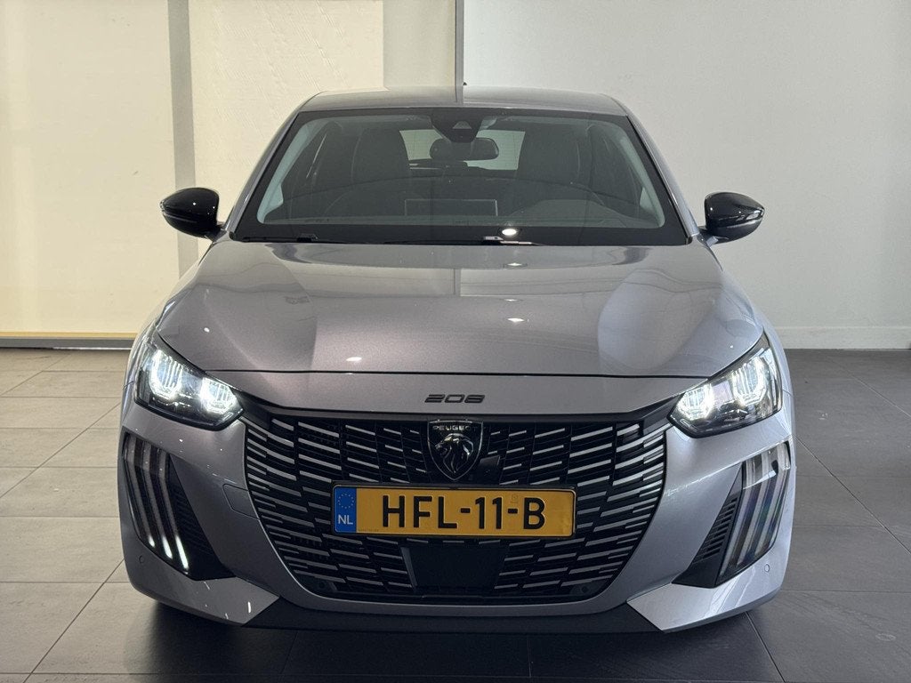 Peugeot 208 1.2 Hybrid 110 e-DCS6 Allure, Auto's, Peugeot, 12 maanden, 1195 kg, Euro 6, 1199 cc