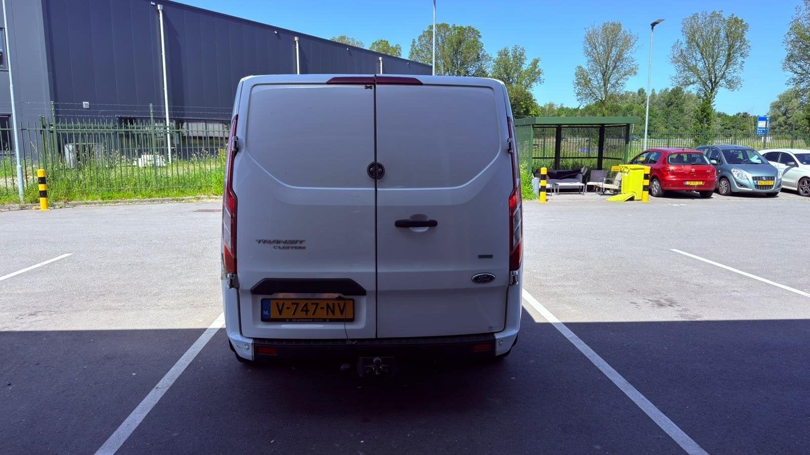 Foto 5 van Ford Transit Custom  GB 2.0 Tdci 105PK 280 L1h1 2018