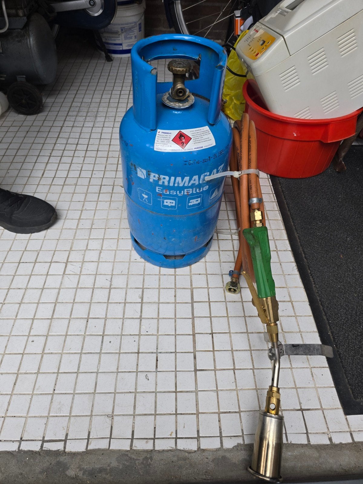 Gasfles met brander, Ophalen, Gebruikt