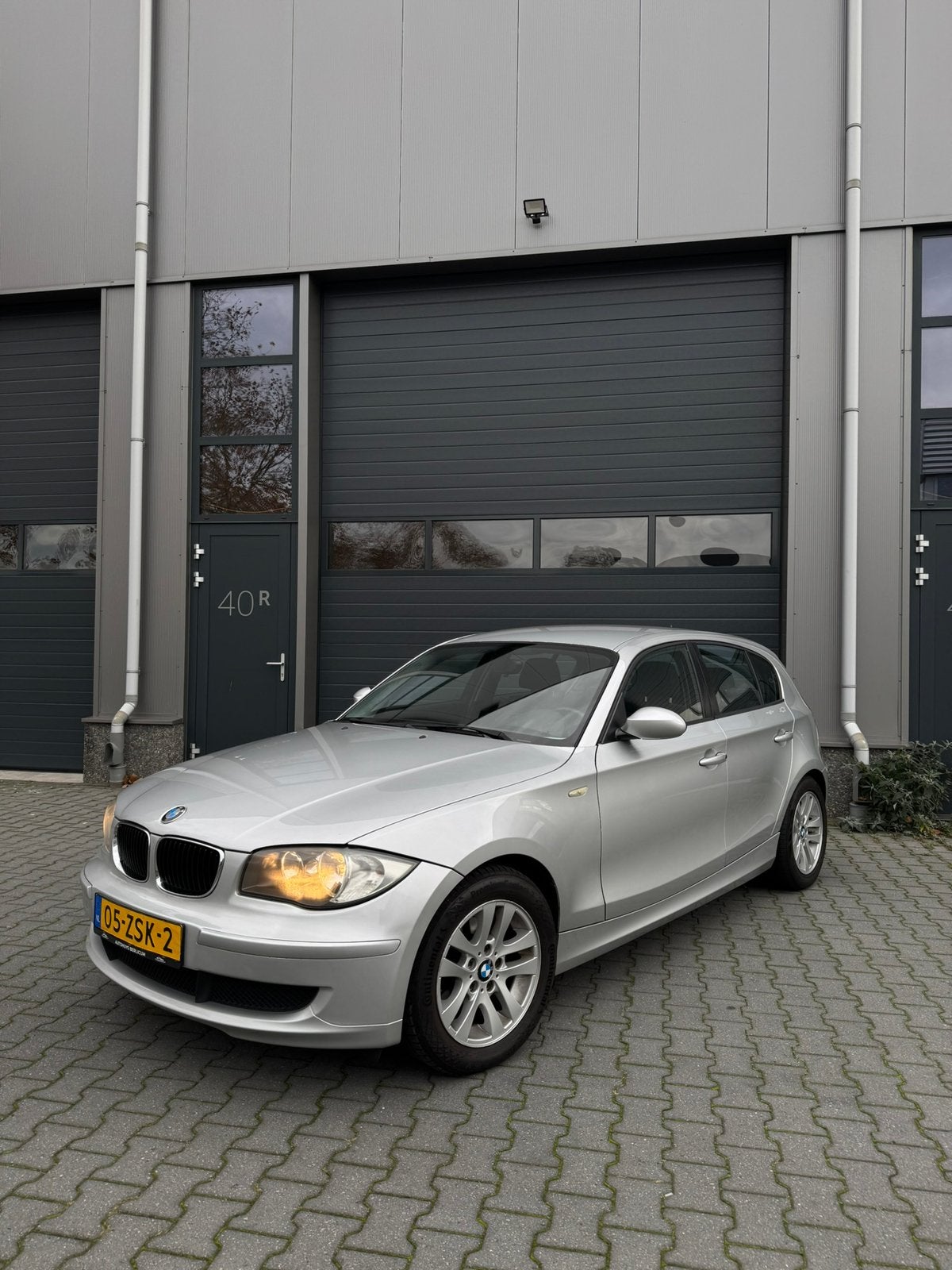 Bmw 1 serie E87 - AUTOMAAT/5DRS/CARPLAY + CAMERA/NETTE AUTO!, Euro 5, Zwart, 4 cilinders, 116 pk