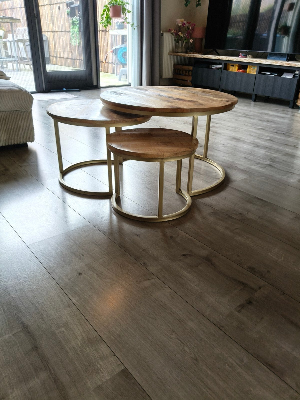 Set  3 ronde salontafels met mangohout en goudkleurig onde, Gebruikt, 50 tot 100 cm, Rond, 50 tot 100 cm