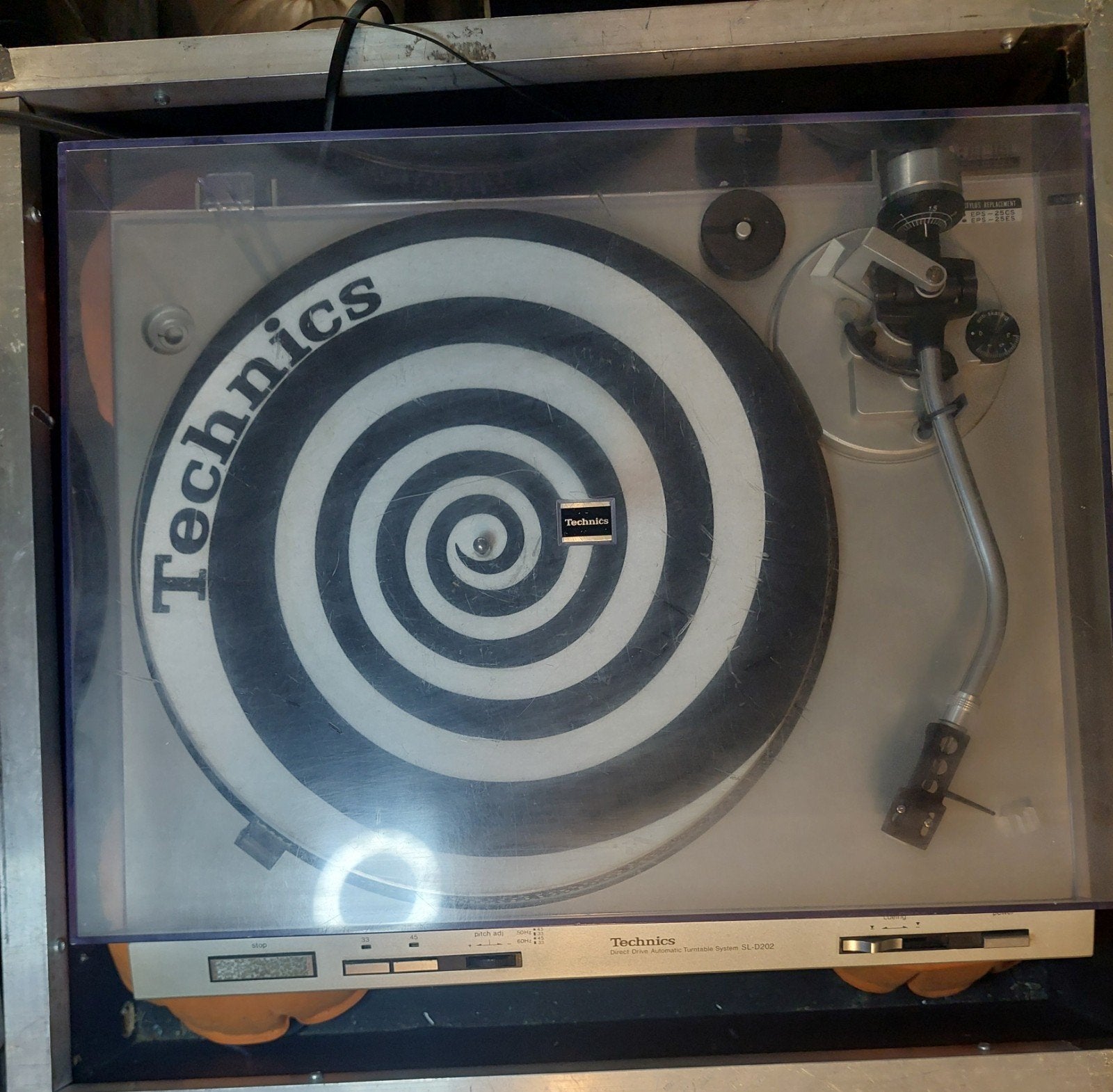 2 x Technics SL D202 + Behinger mixer X100 USB, Ophalen, Automatisch, Zo goed als nieuw, Platenspeler