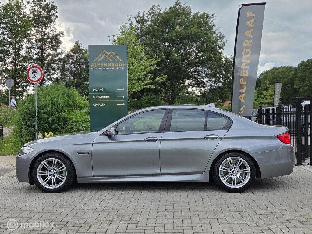 BMW 5-serie 520i Executive M-Sport 2013, Auto's, BMW, Automaat, Euro 5, Gebruikt, 4 cilinders