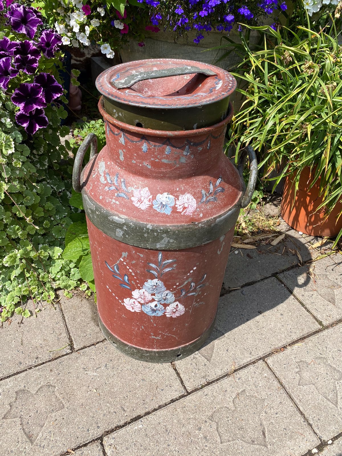 Verzinkte met bloemen beschilderde antieke melkbus,hoog 57cm, Ophalen of Verzenden