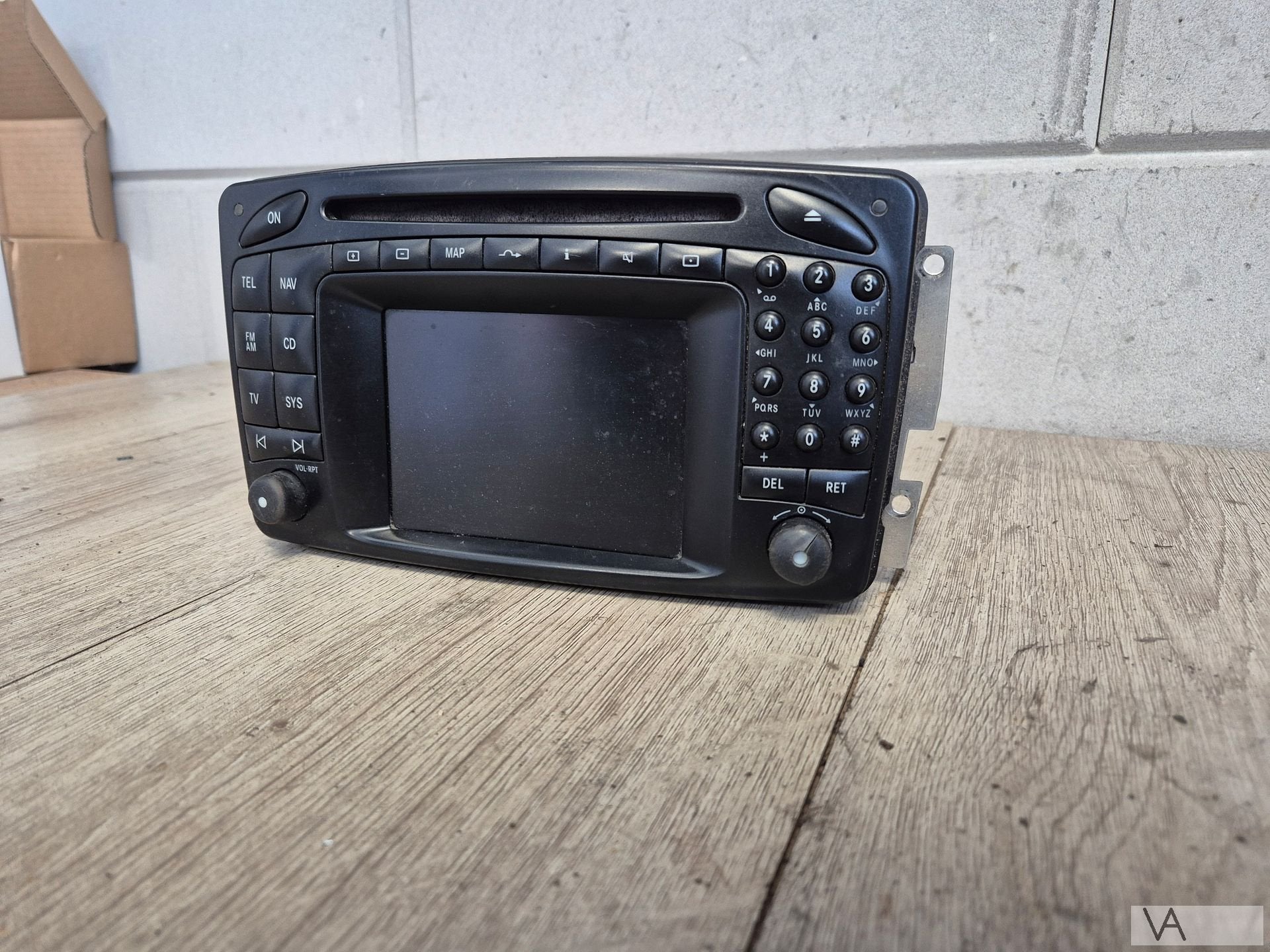 Radio navigatie module cd speler van Mercedes C klasse W203, Gebruikt, -, Ophalen of Verzenden, -