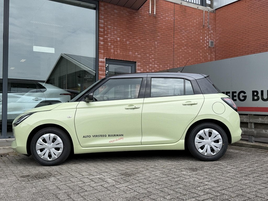 Suzuki Swift 1.2 Comfort Smart Hybrid DEMO DEAL, Achteruitri, Auto's, Suzuki, Voorwielaandrijving, 12 maanden, Stof, Euro 6